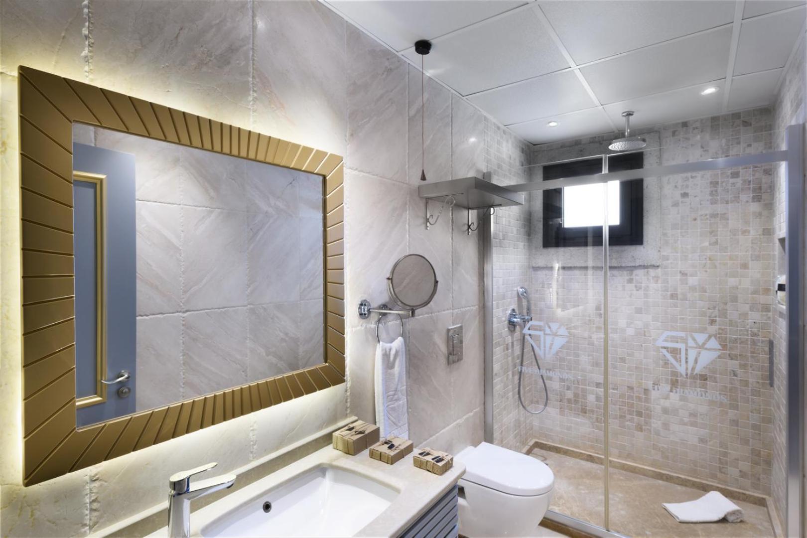 Five Diamonds Hotels ألاتشاتي المظهر الخارجي الصورة