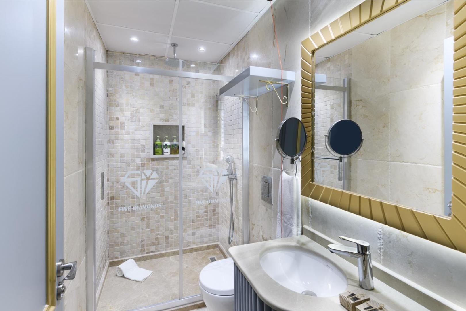 Five Diamonds Hotels ألاتشاتي المظهر الخارجي الصورة